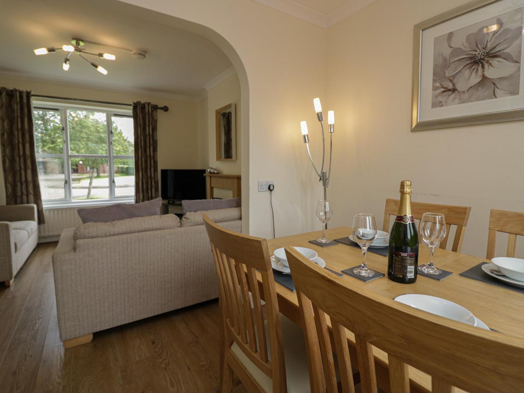 9 Eamont Park Villa Penrith Exterior photo